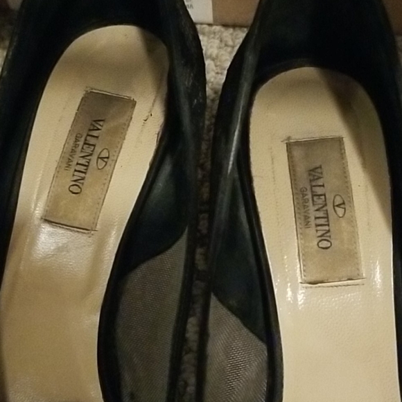 🔶️VALENTINO 🔶️ LACE BOW KITTEN HEELS - Picture 6 of 6